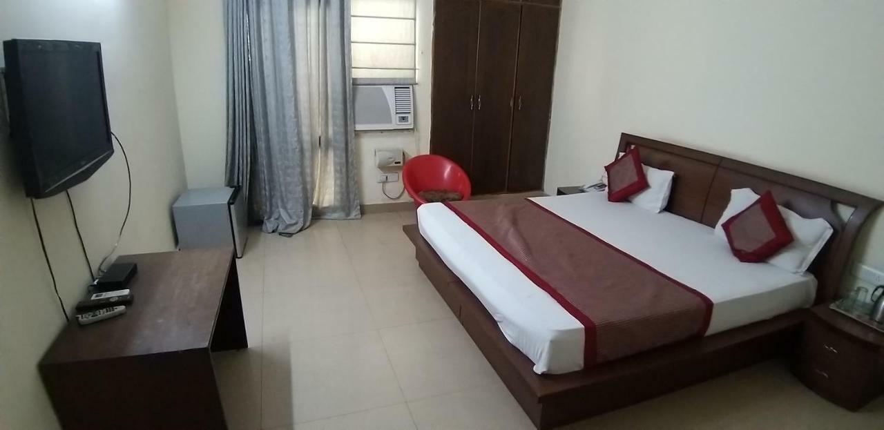 Hotel Home Stay Dwarka Delhi  Bagian luar foto